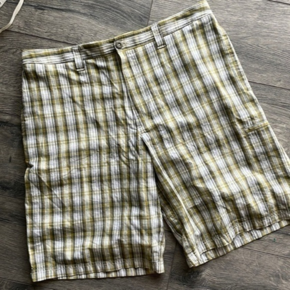 Sideout shorts mens size 36 plaid marigold and gray golf shorts